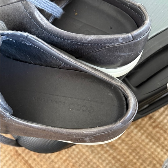 Ecco Men's Leather Sneakers - Dark Gray and White | EU 43 | USA 9-9.5 - Picture 11 of 11